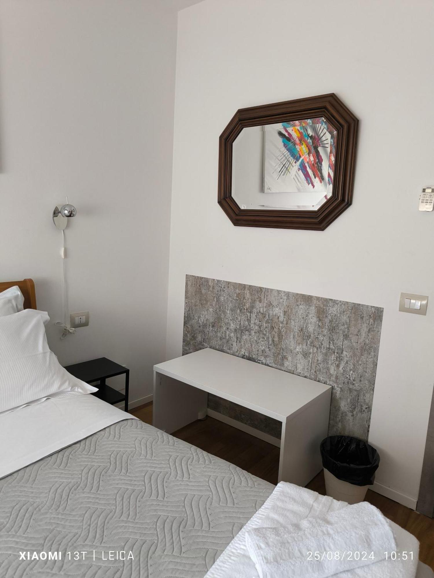 Le Piante Di Casa Samar Bed & Breakfast Castelguelfo Bagian luar foto